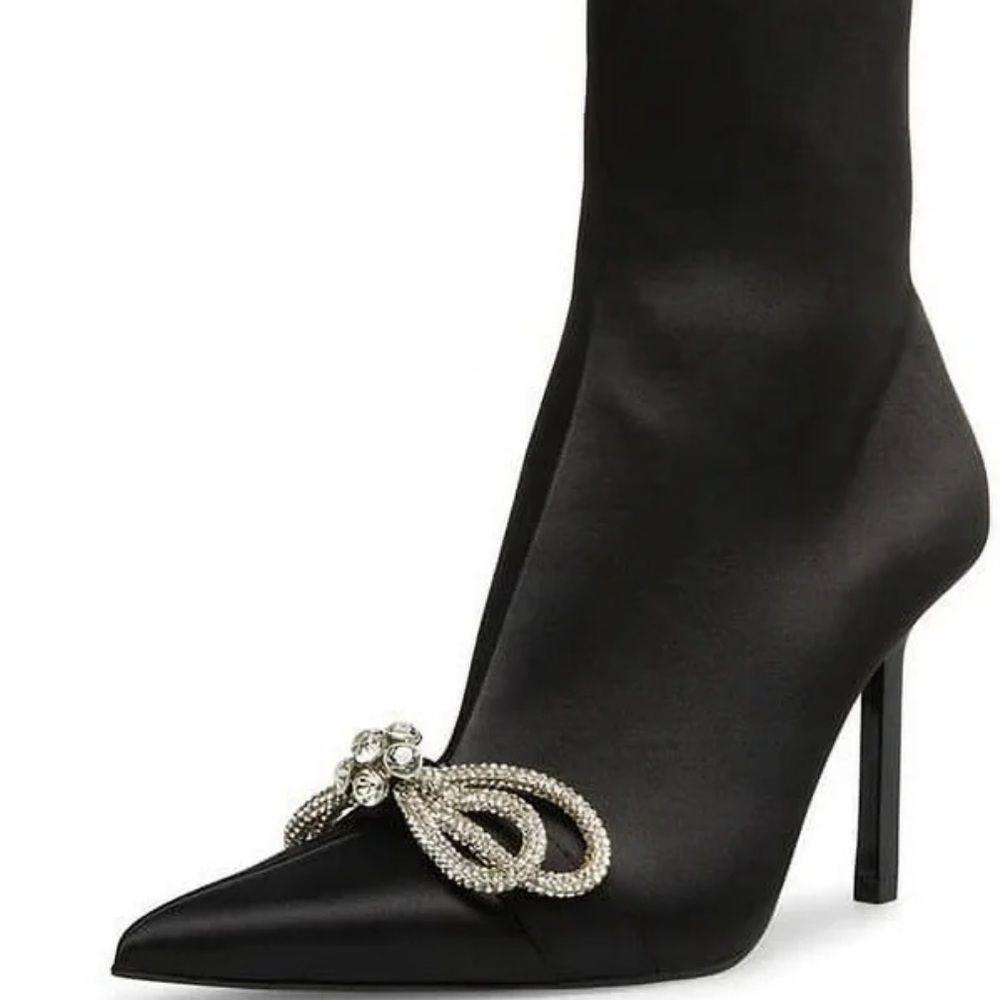 Elegant Black Satin Women's Heels